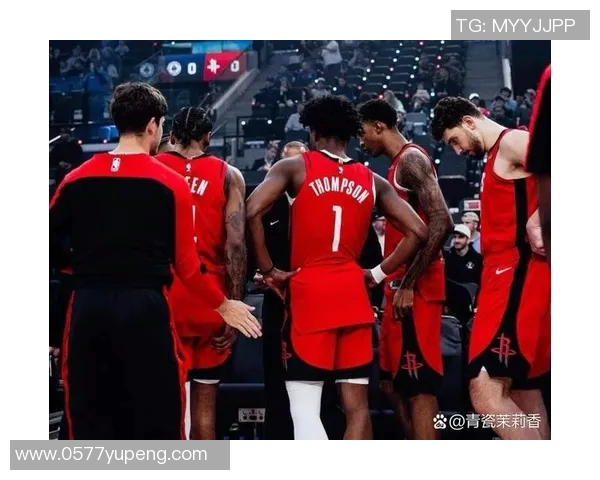 2018年1月21日火箭队与勇士队激战回顾精彩瞬间与赛场亮点分析