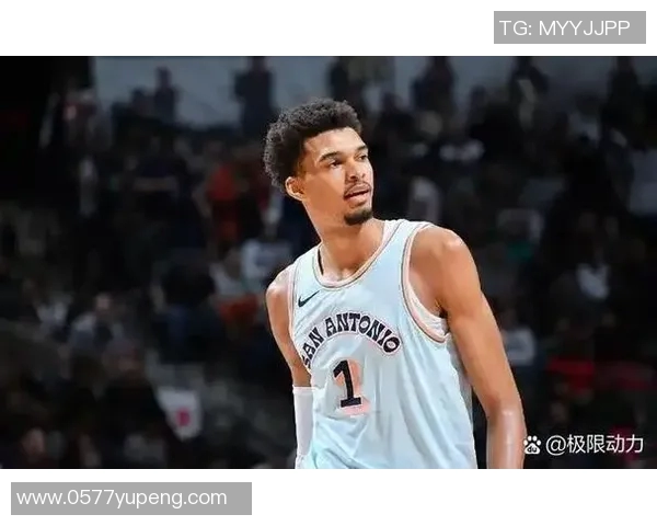 文班亚马法国队首次亮相狂砍27分震撼意大利吸引众多NBA球探关注