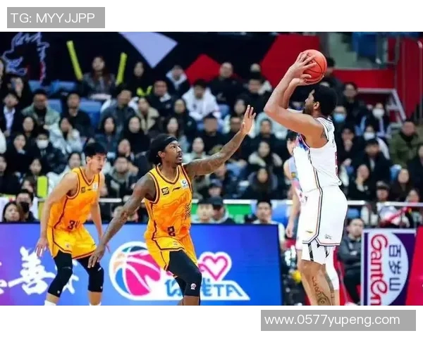 CBA精彩对决山东队迎战北控队直播盛况全程呈现