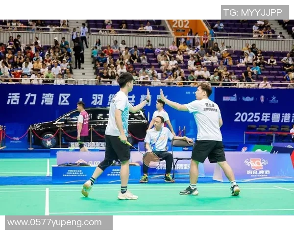 深圳羽毛球队整体压制现象分析及其对赛事的影响探讨